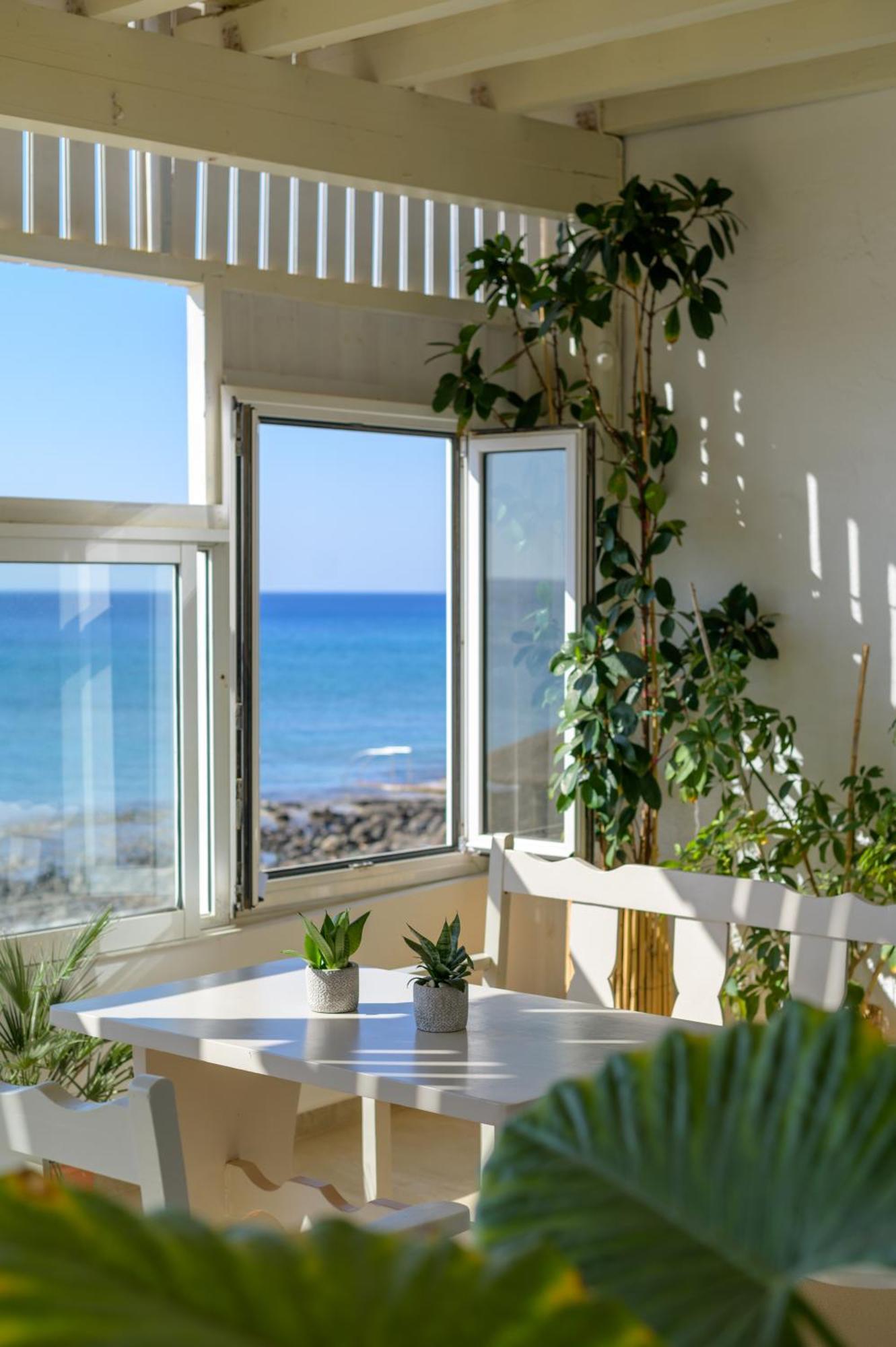 Vista Mare Appartement Koutsourás Buitenkant foto
